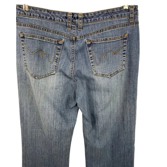 Gloria Vanderbilt Amanda Bootcut Women's size 10 Blue Denim Jeans - Picture 4 of 8